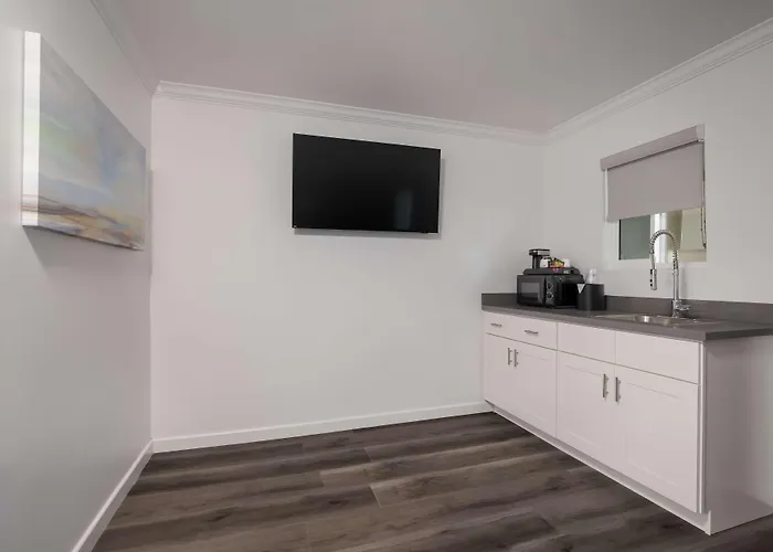 Surestay Plus Hotel By Best Western Upland - Ontario North
